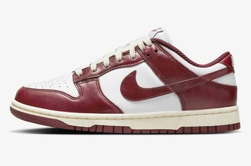 Dunk Low Vintage Team Red