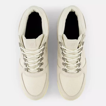 New Balance Rainier Gore Tex Pack