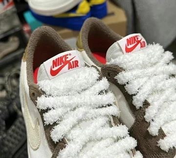 Jordan 1 Low OG Year of the Rabbit