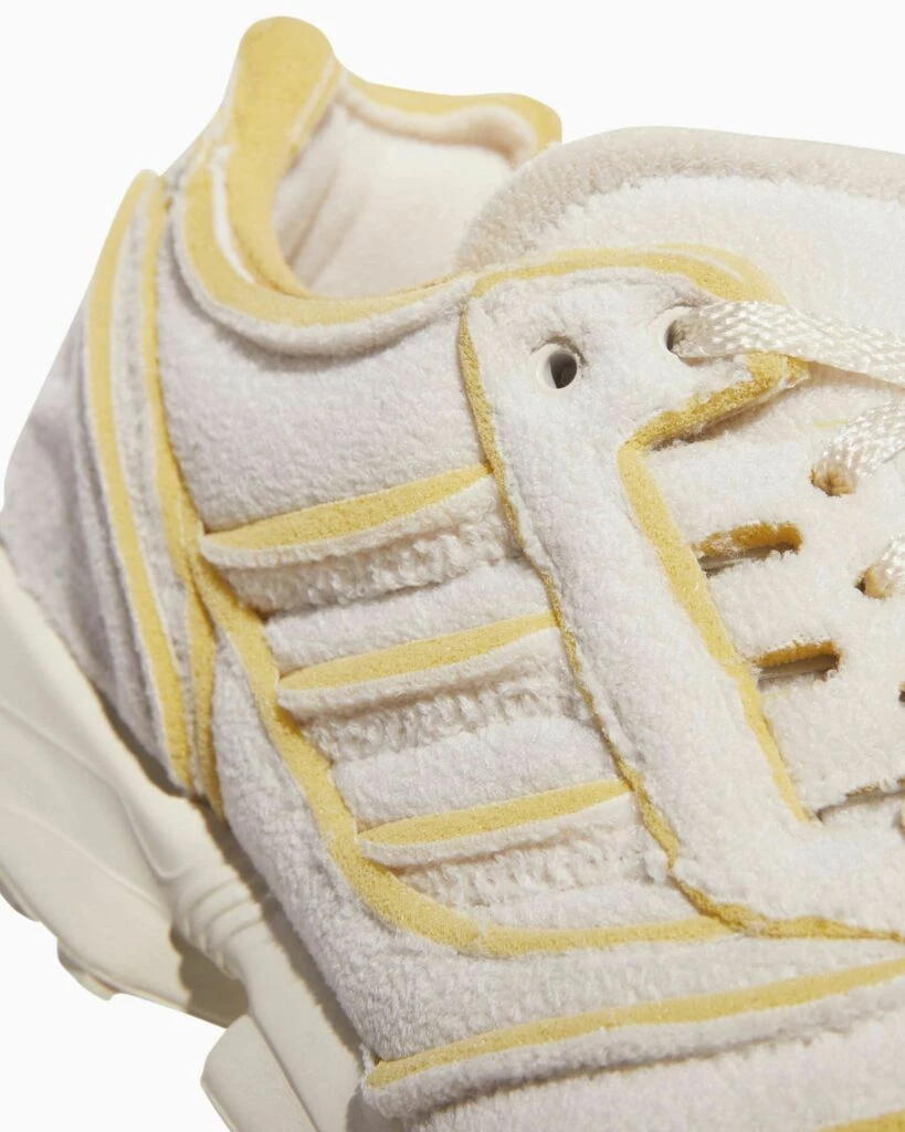 adidas Cozy ZX 8000 Chalk White HP7713 | Dead Stock