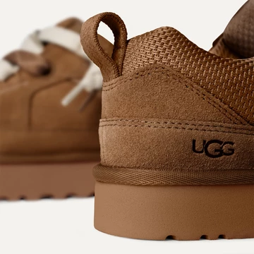 UGG Low Lowmel Earth Chestnut Ferse Details
