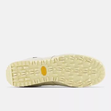 New Balance Rainier Gore Tex Pack