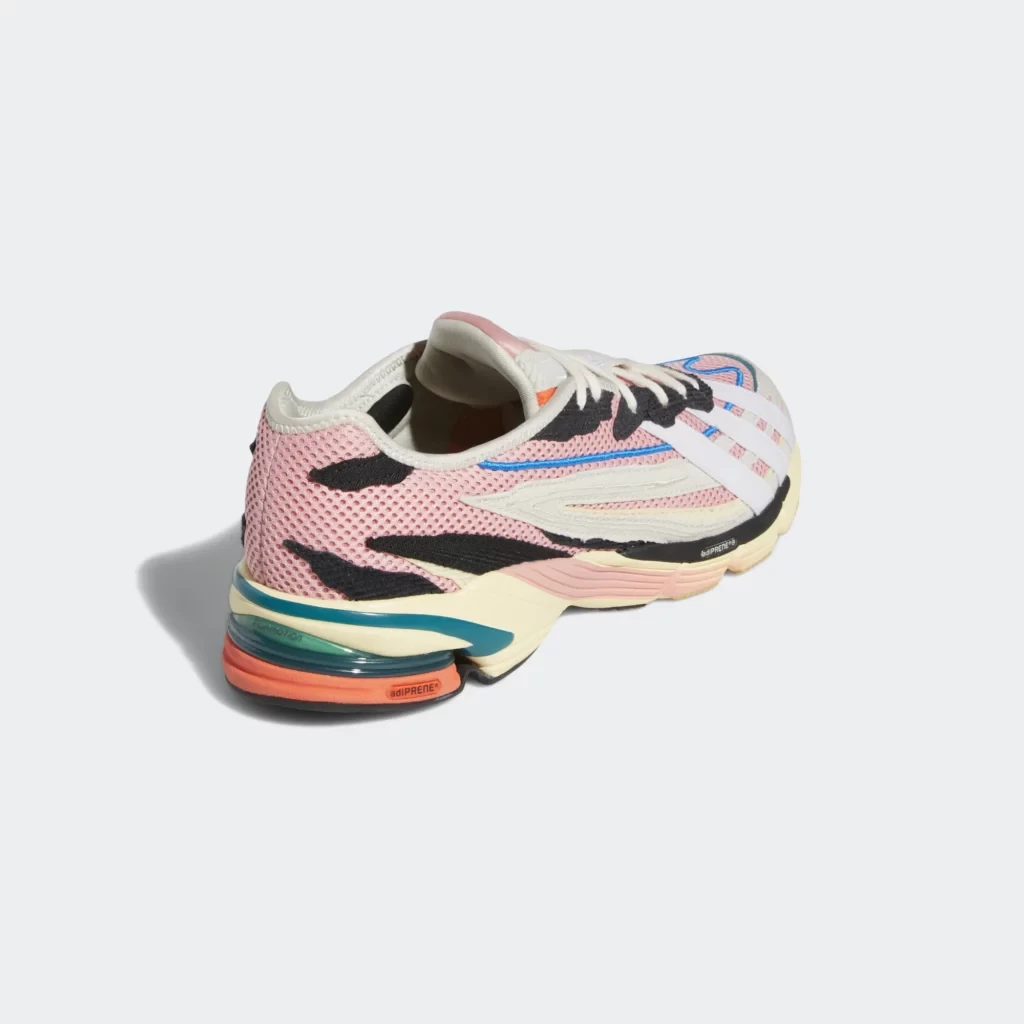 アオ atmos Unveils Next Chapter in ZX 8000 G-SNK Series with OG