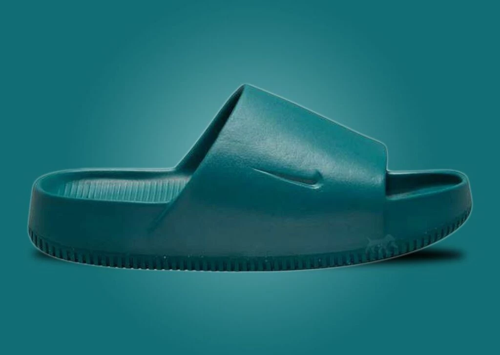 【本物保証 /関税・送料無料】Nike Calm Slide Geode Teal Nike Calm Slide 
