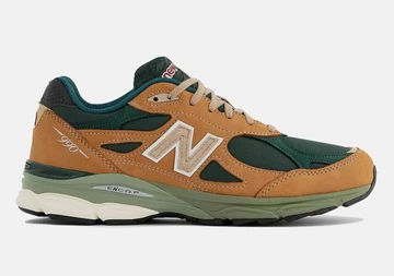 New Balance 990 v3 Tan Green