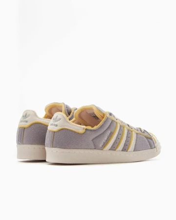 adidas Cozy Superstar