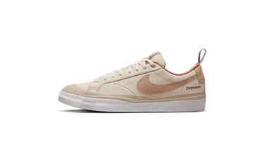 Doyenne Nike SB Blazer Low Coconut Milk