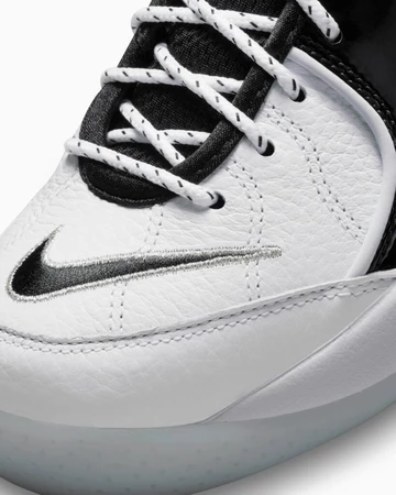 Air Zoom Flight 95 Football Grey