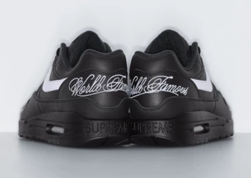 Supreme x Nike Air Max 1 Pack von hinten