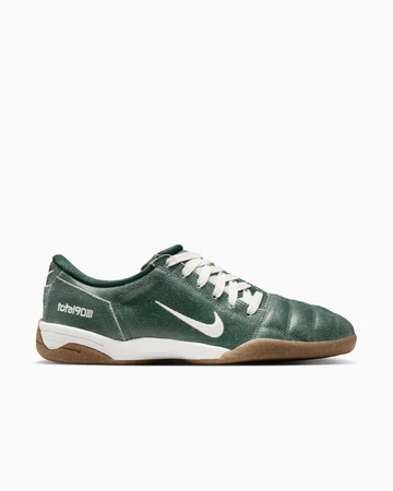 Der Nike T90 Premium Fir Außenseite