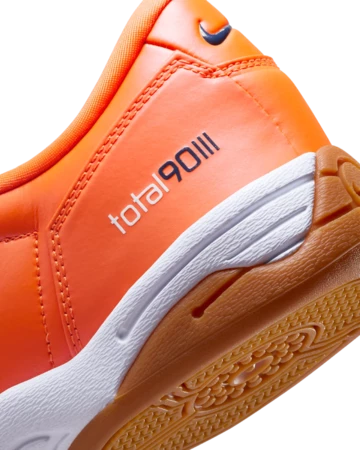 Nike Total 90 Safety Orange Ferse Details