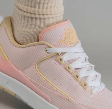 Jordan 2 Low Craft Atmosphere