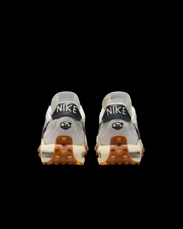 Nike Air Max Waffle Sail