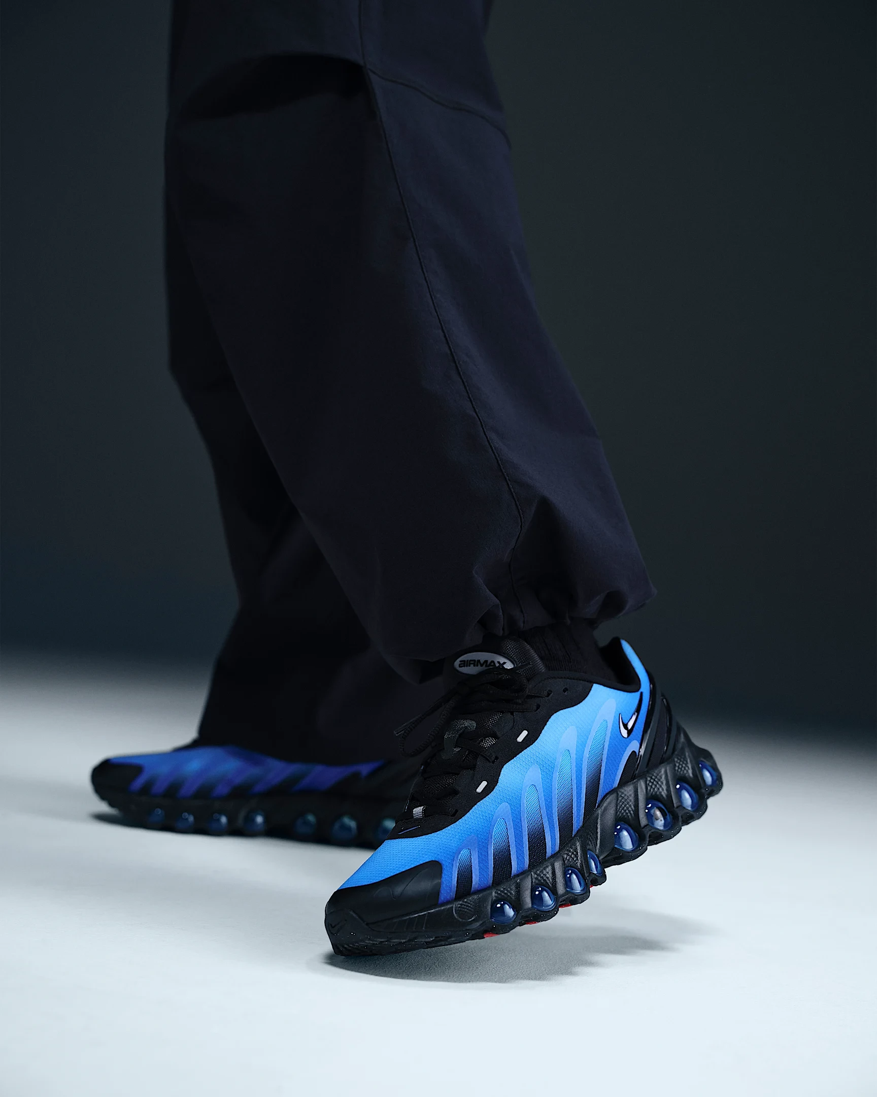 Air Max Dn8 Hyper Royal FQ7860-001 | Dead Stock