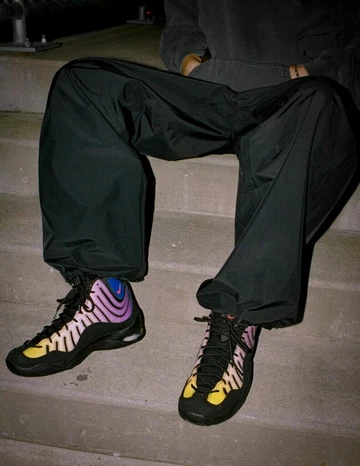 Supreme Nike Air Bakin