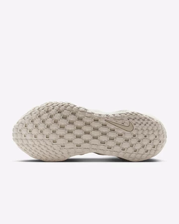 Nike Ava Rover Phantom Sohle