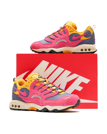 Nike Air Terra Humara SP Alchemy Pink mit Schuhkarton