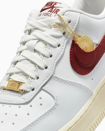 Air Force 1 Low Just Do It Coin Red