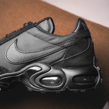 Air Max Waffle Racer SP Triple Black Mood 2