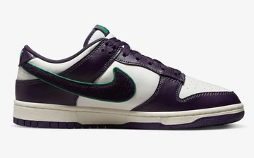 Dunk Low Chenille Swoosh Grand Purple