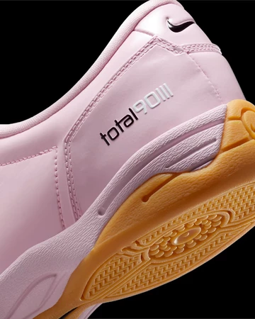 Nike T90 Pink Foam Ferse Details