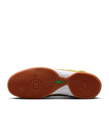 Nike Total 90 Dynamic Yellow Sohle