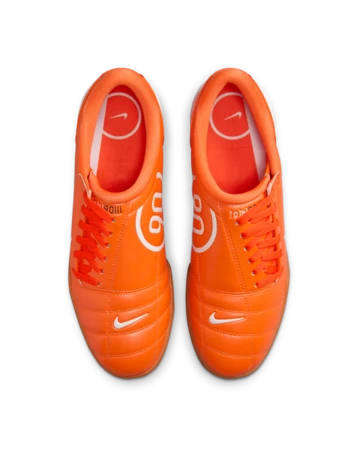 Nike Total 90 Safety Orange Paar von oben