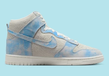 Dunk High Clouds