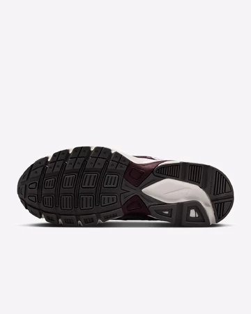 Nike Initiator Burgundy Crush Sohle