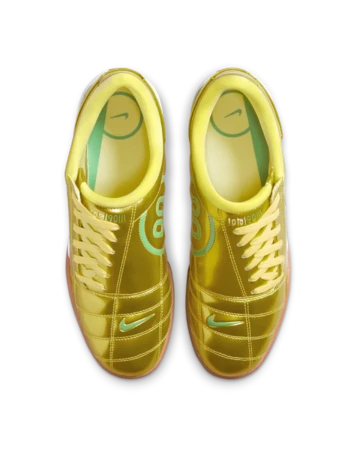 Nike Total 90 Dynamic Yellow von oben