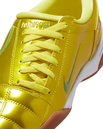 Nike Total 90 Dynamic Yellow Detailbild