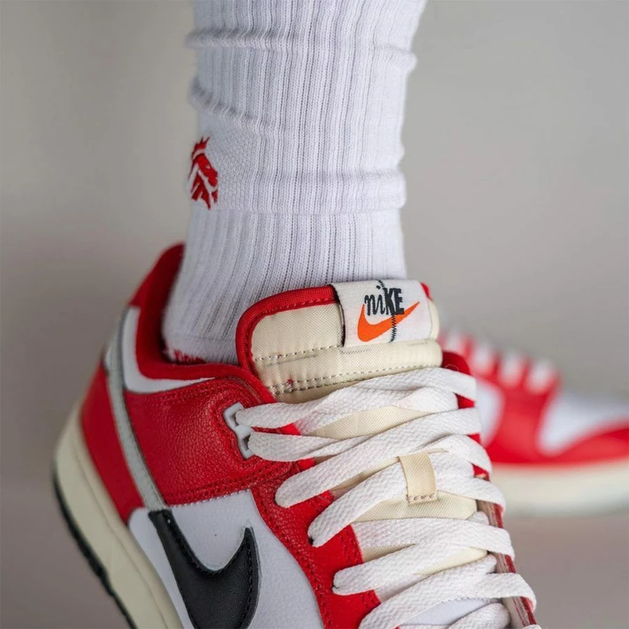 Dunk Low Chicago Split DZ2536-600 | Dead Stock display picture 1