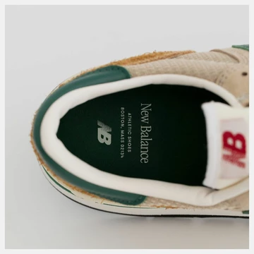 New Balance 990 v1 Tan Green