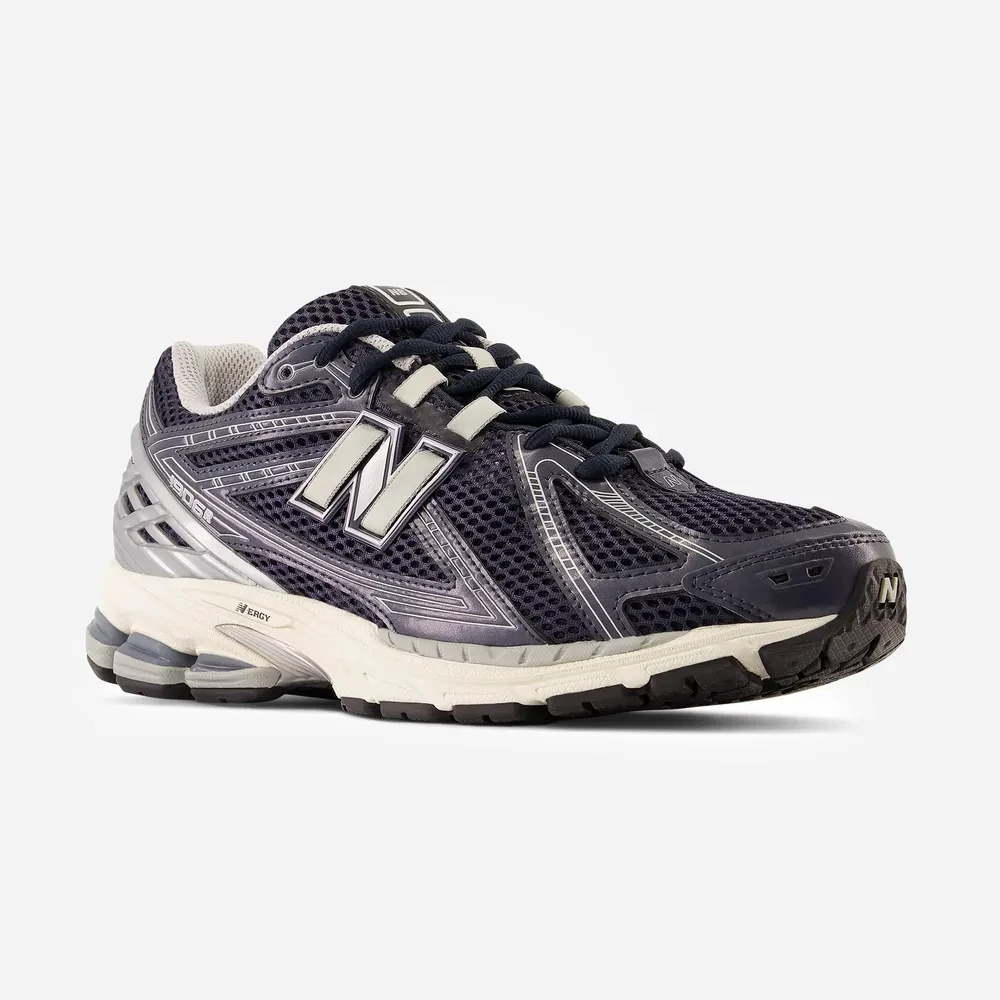 new-balance-1906-eclipse-3.jpg