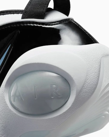 Air Zoom Flight 95 Football Grey