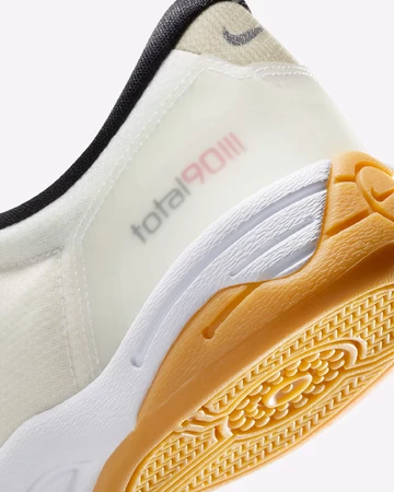 Nike T90 White Black Gum Ferse Details