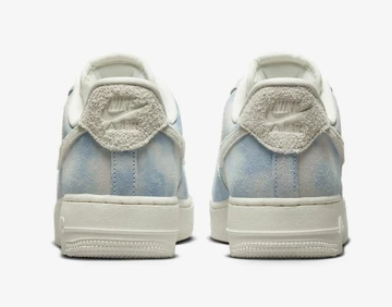 Air Force 1 Low Clouds