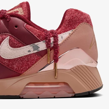 Apron Records x Nike Air 180 Pack Detailbild