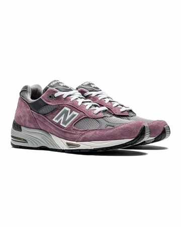 New Balance 991 Pink Suede