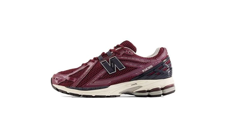 New Balance 1906 Burgundy