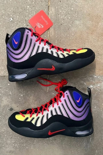 Supreme Nike Air Bakin