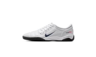 PSG x Nike Total 90 White