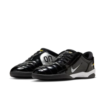 Nike T90 III Black Paar schräg seitlich