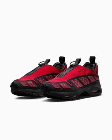 Air Max SNDR Gore-Tex Hyper Crimson Paar schräg seitlich