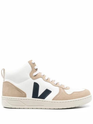 VEJA V-15 Chromefree Leather