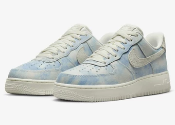 Air Force 1 Low Clouds
