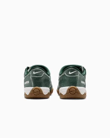 Nike T90 Premium Fir Paar von Hinten