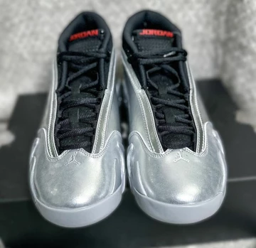 Jordan 14 Metallic Silver