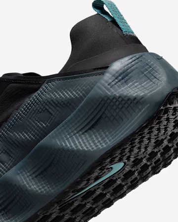 Nike Ava Rover Black Blue Sage Ferse Details