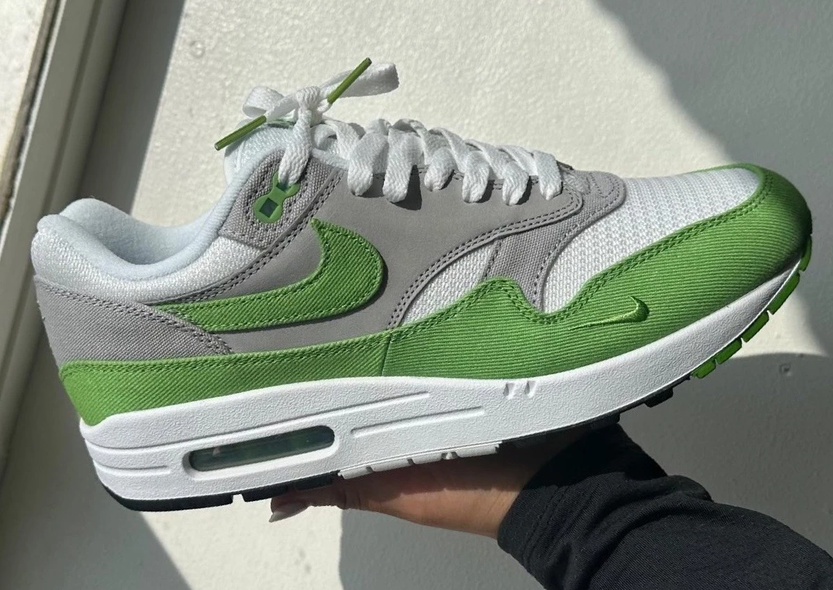 Nike air max 1 green white best sale